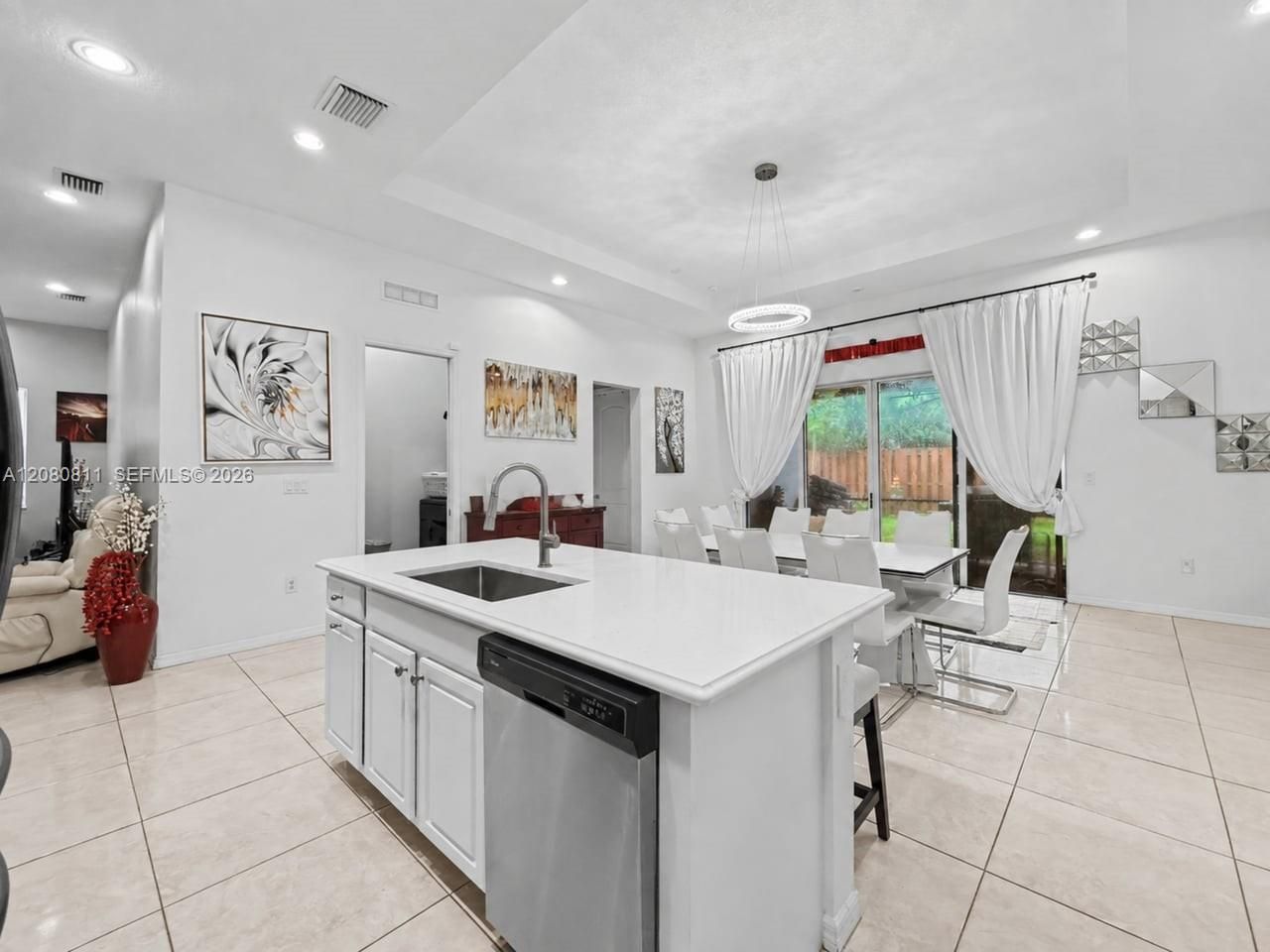 15086 SW 176th Ter, Miami, FL 33187 Photo