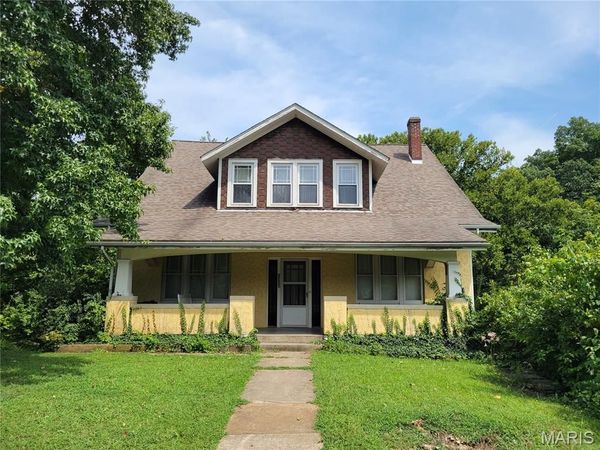 1320 Mill Street , Maeystown, IL 62256