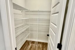 500 Cambria Dr  photo 4