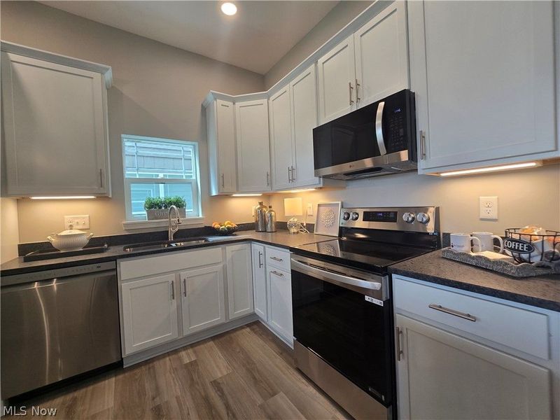 6029 Coventry Circle, Huron, OH 44839 Photo 16