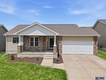 8342 Ryley Lane, Lincoln, NE 68512