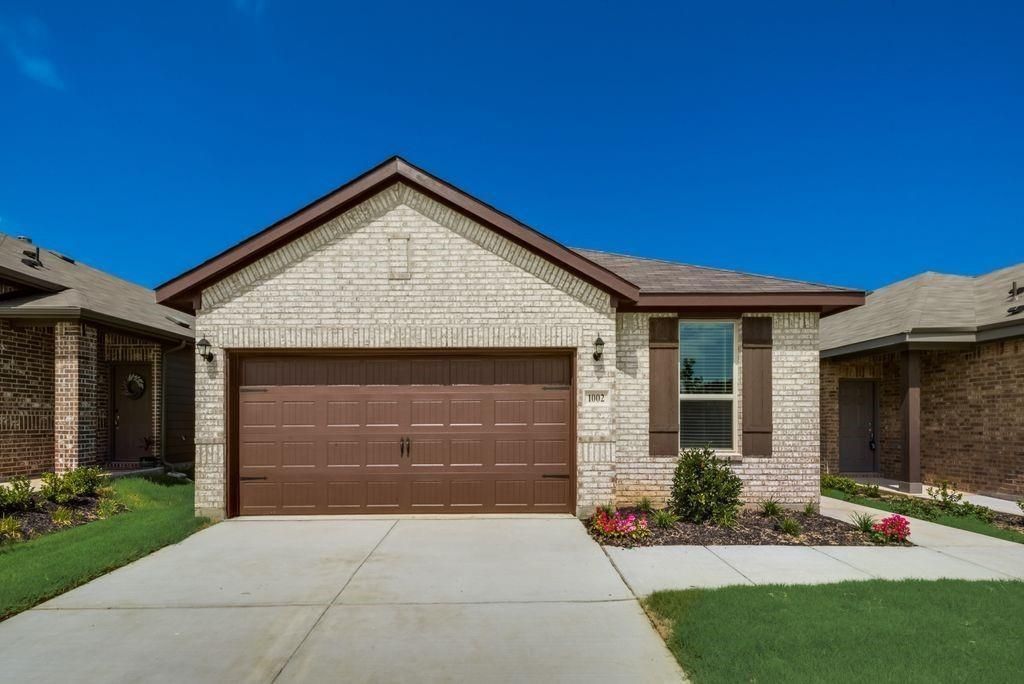 1002 Pecos Street, Aubrey, TX 76227 Main Photo