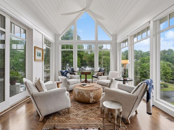 2805 Center Road , Wayzata, MN 55391