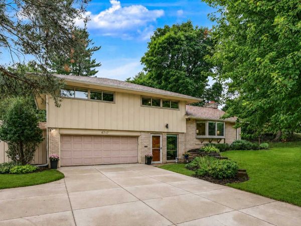 4717 Glenwood Avenue, Golden Valley, MN 55422