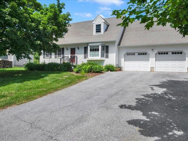 245 Pleasant Acres Drive, Williston, VT 05495