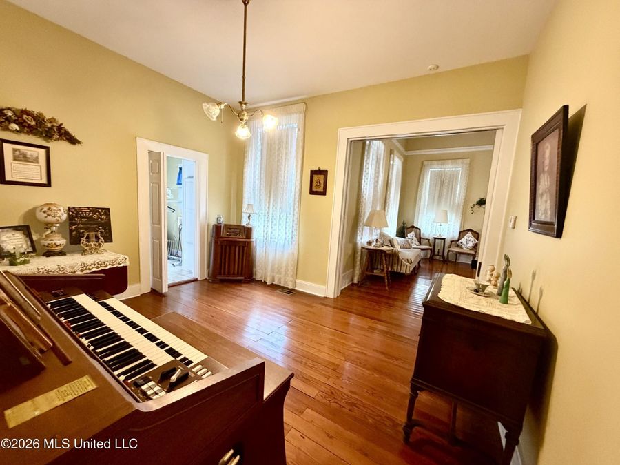 Property Image 18