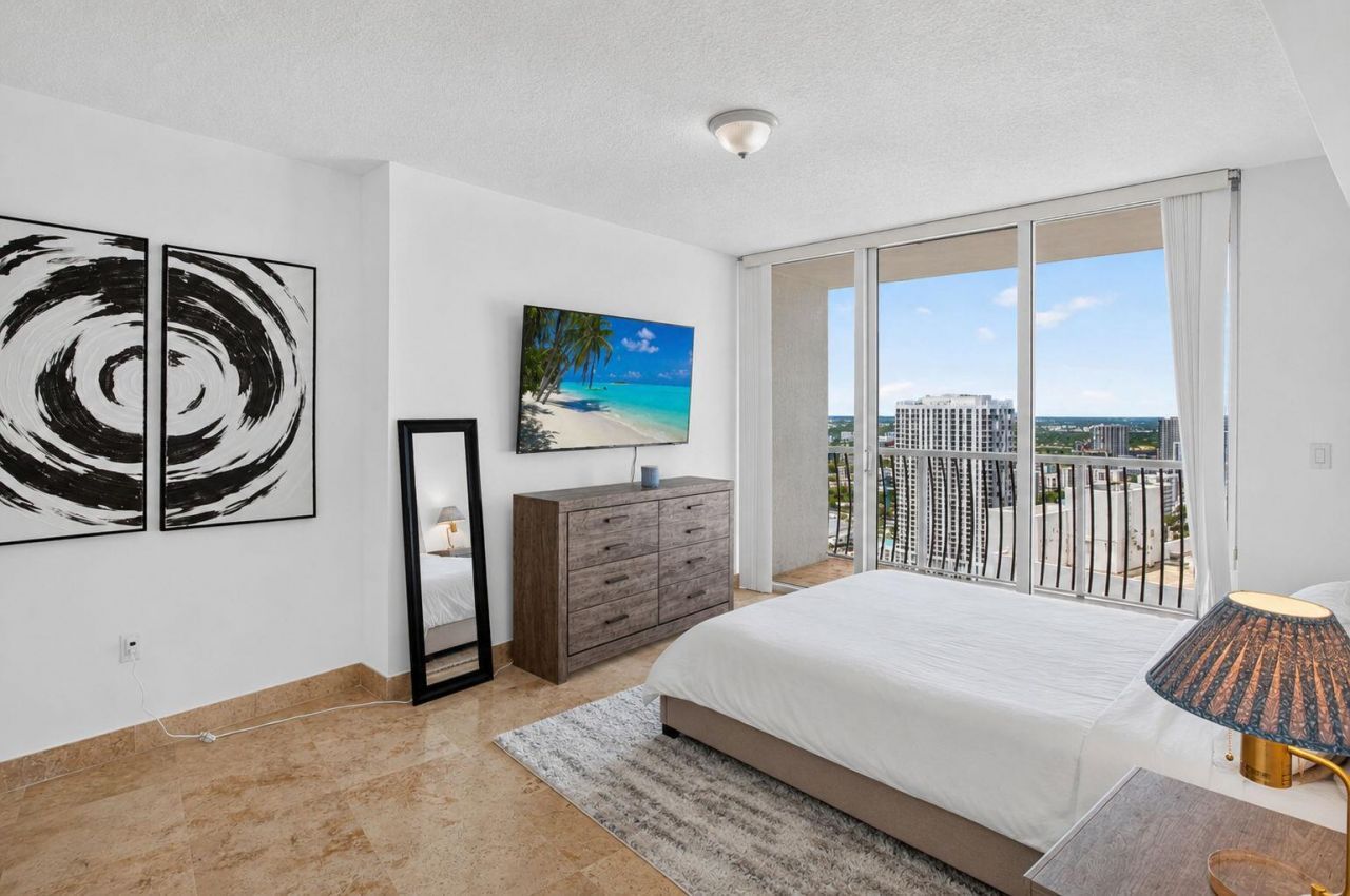 1750 N Bayshore Drive, Unit 4109, Miami, FL 33132 Photo