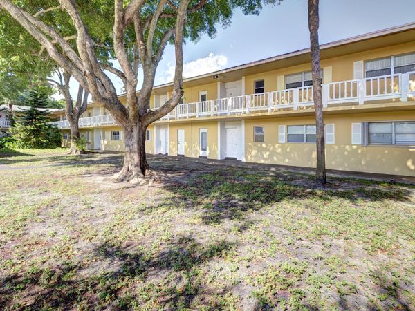 420 SE 2ND Avenue, Unit 23, Deerfield Beach, FL 33441