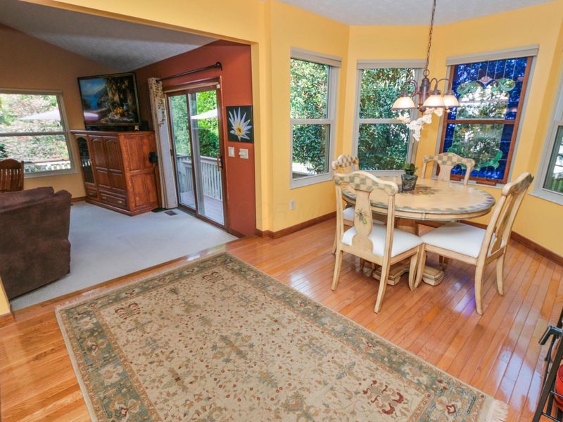 1134 Summer Hill Circle, Columbus, OH 43230 Photo 15