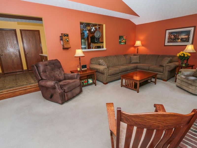 1134 Summer Hill Circle, Columbus, OH 43230 Photo 22