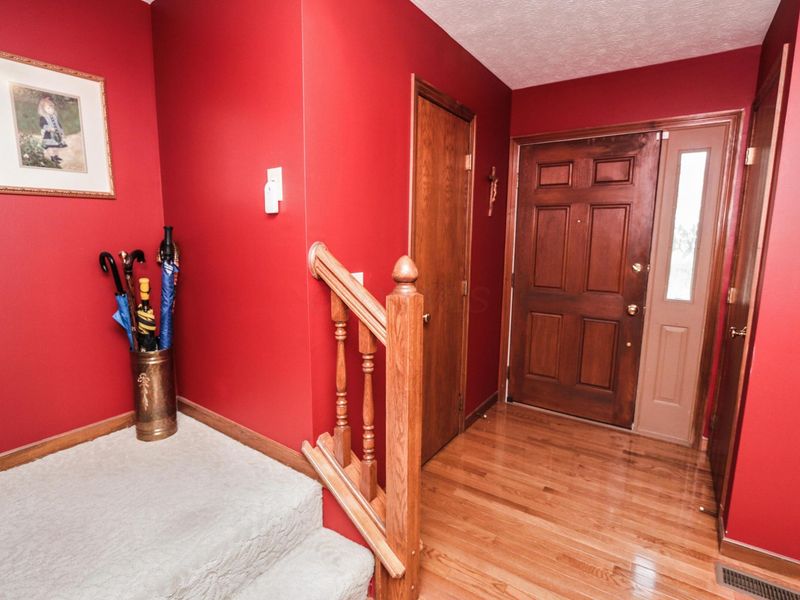 1134 Summer Hill Circle, Columbus, OH 43230 Photo 30