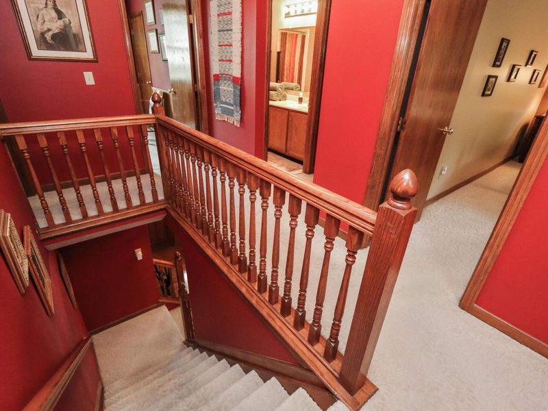 1134 Summer Hill Circle, Columbus, OH 43230 Photo 33