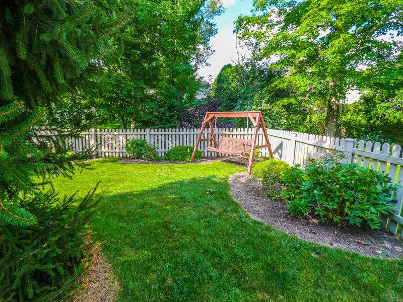 1134 Summer Hill Circle, Columbus, OH 43230 Photo 76