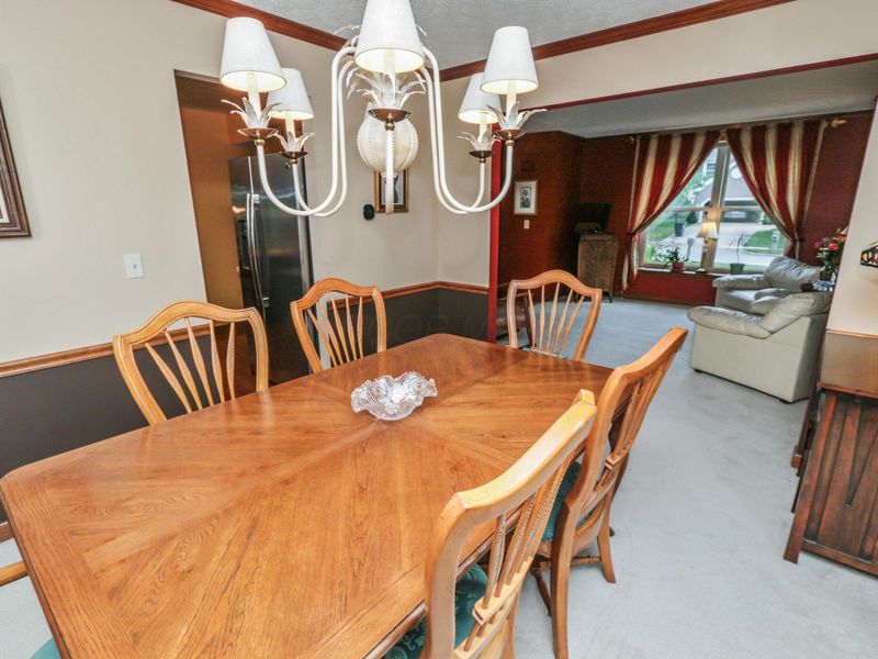 1134 Summer Hill Circle, Columbus, OH 43230 Photo 8