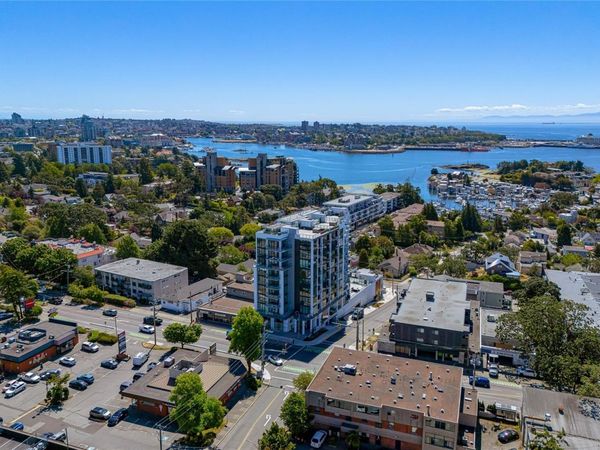 899 Esquimalt St , Unit #301, Esquimalt, BC V9A 0L7