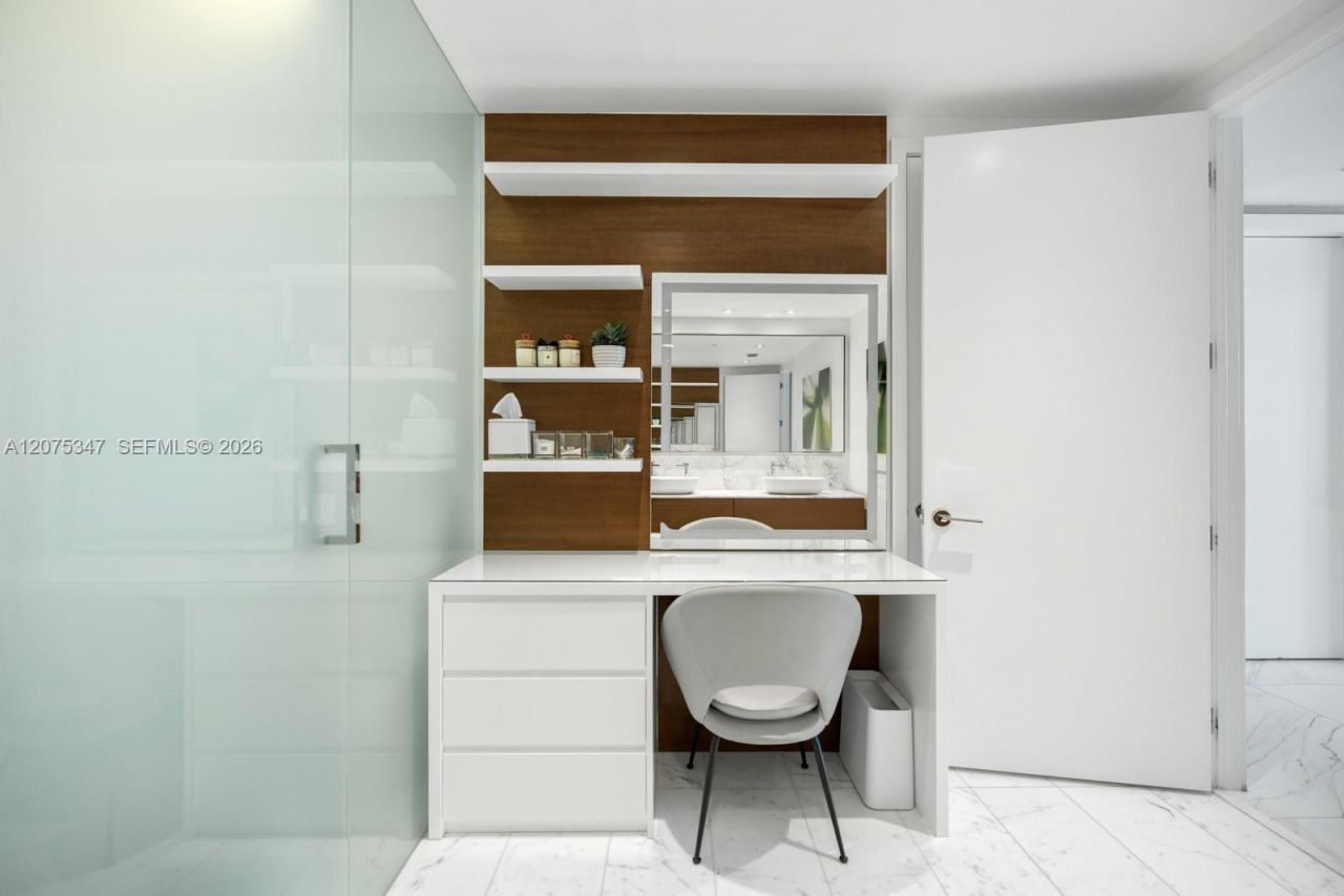 10201 Collins Ave , Unit 907, Bal Harbour, FL 33154 Photo