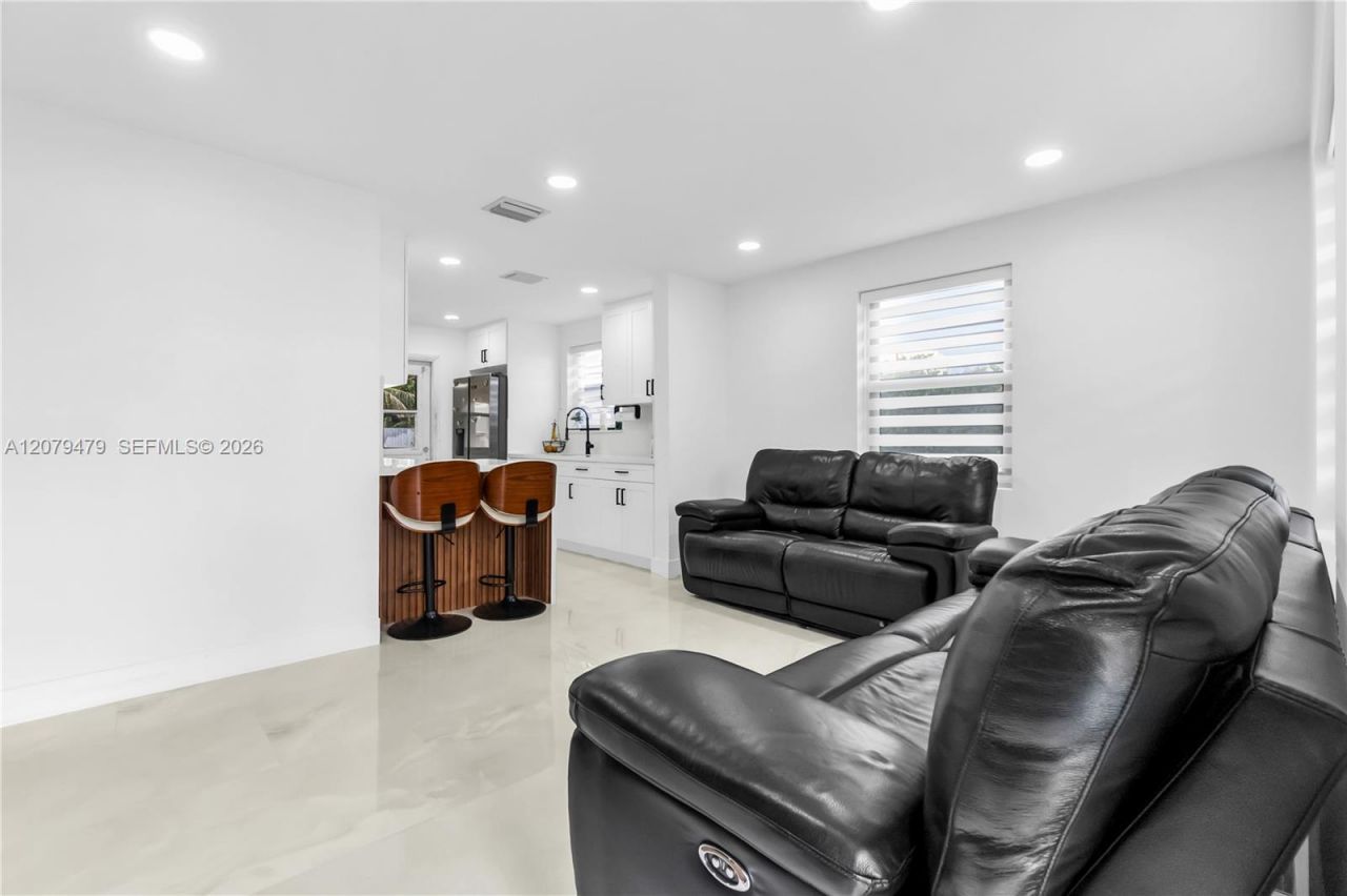 10420 SW 182nd St, Miami, FL 33157 Photo