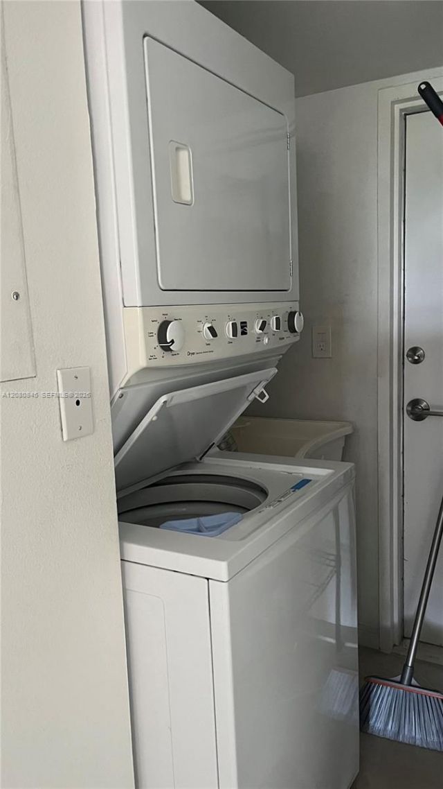 2751 S Ocean Dr, Unit 406S, Hollywood, FL 33019 Photo