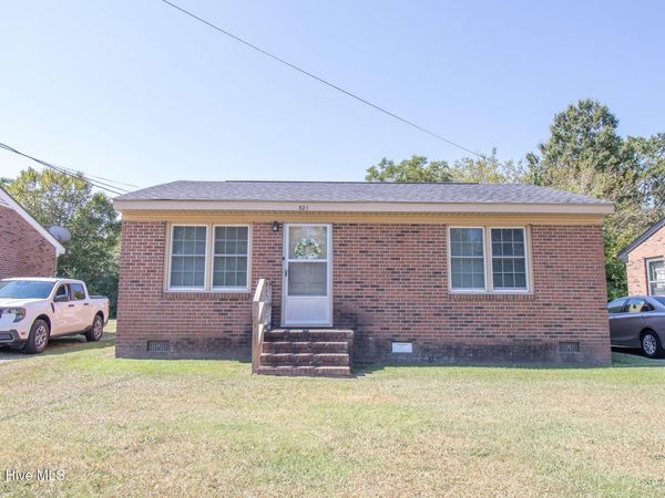 521 Cascade Avenue , Rocky Mount, NC 27803