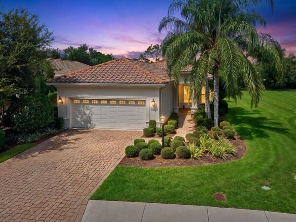 7118 WESTHILL COURT , BRADENTON, FL 34202