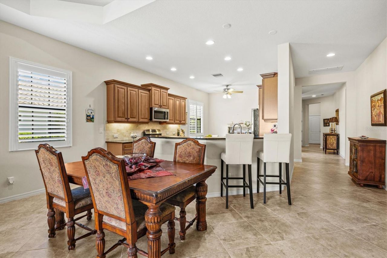 7118 Westhill Court, Bradenton, FL 34202 Photo