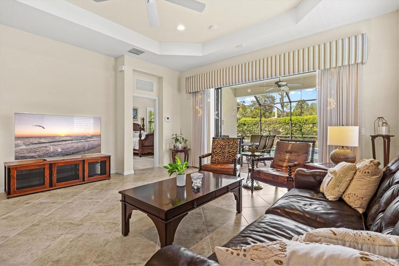 7118 Westhill Court, Bradenton, FL 34202 Photo