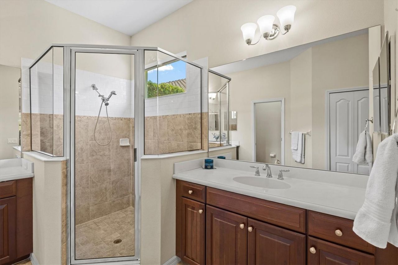 7118 Westhill Court, Bradenton, FL 34202 Photo