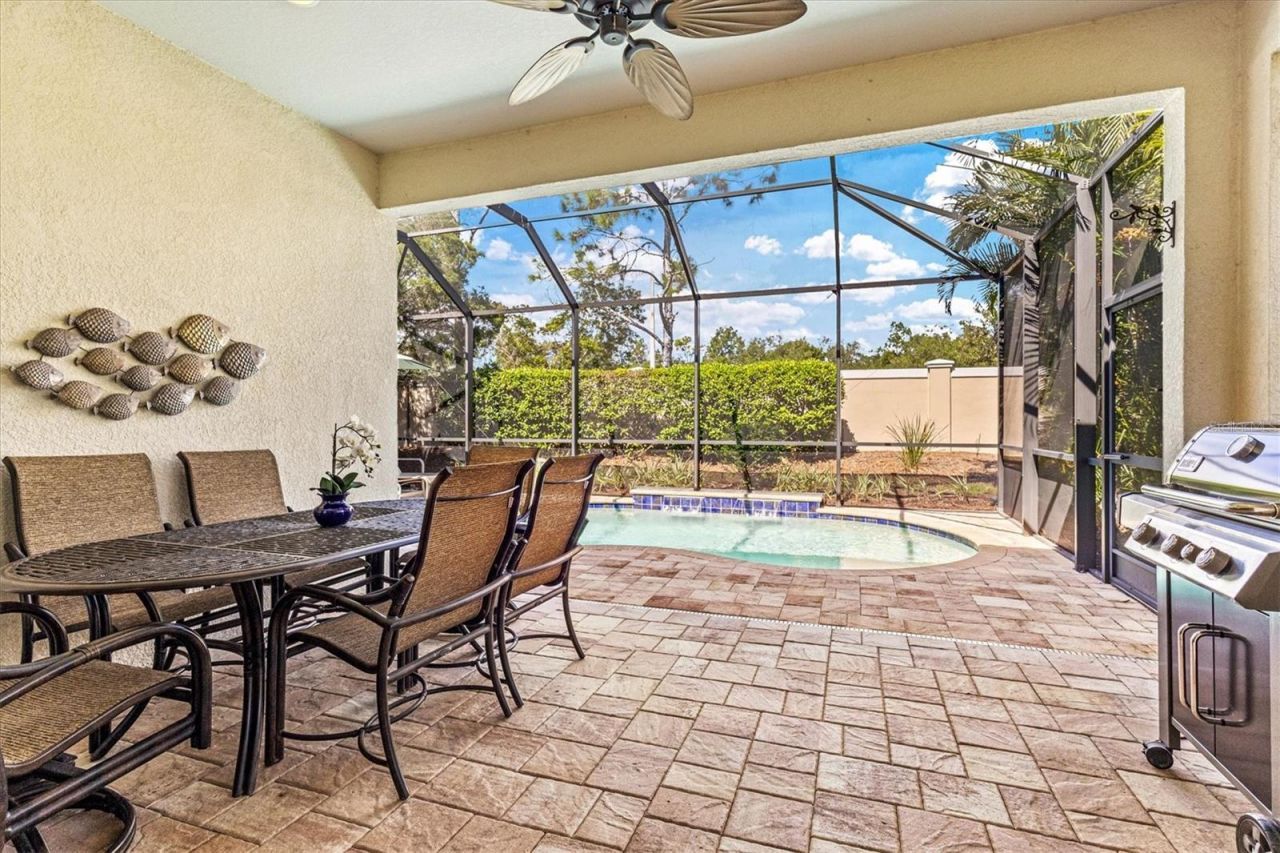 7118 Westhill Court, Bradenton, FL 34202 Photo