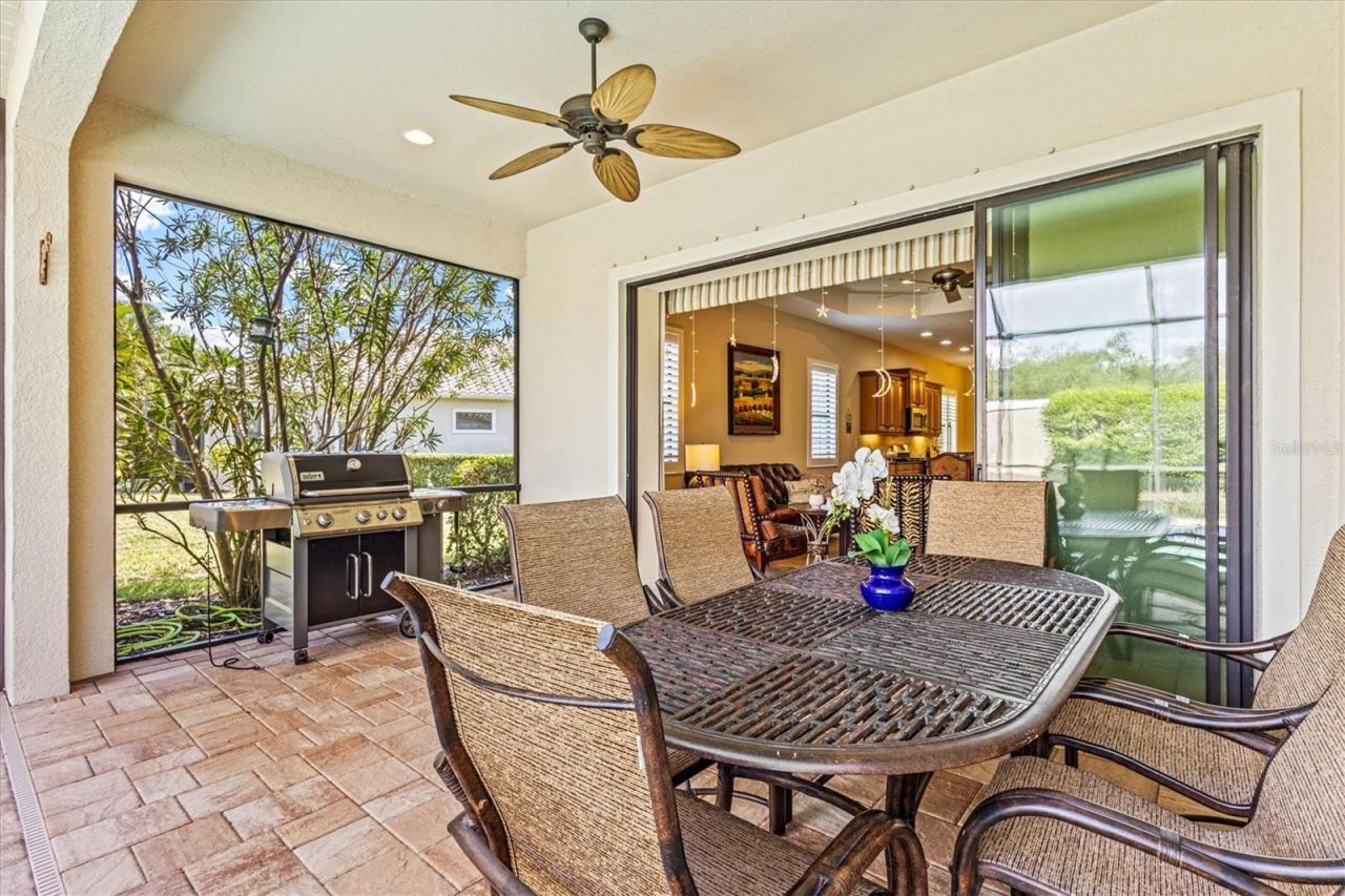 7118 Westhill Court, Bradenton, FL 34202 Photo
