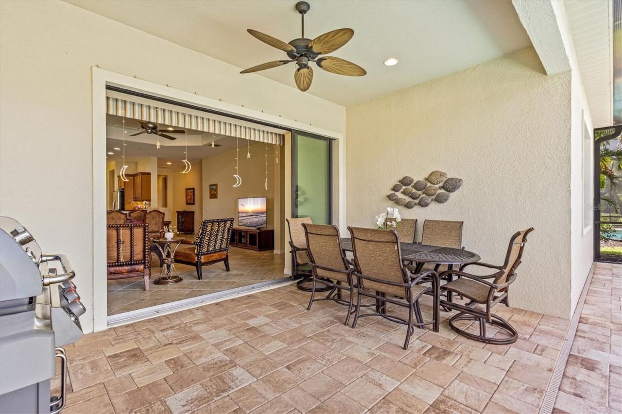 7118 Westhill Court, Bradenton, FL 34202 Photo