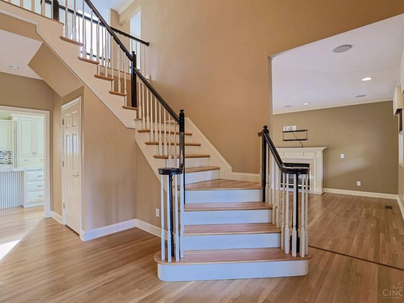 5512 Charleston Woods Drive, Liberty Township, OH 45044 Photo 8