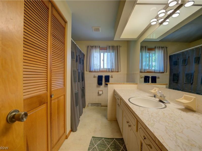 1804 W 44th Street, Lorain, OH 44053 Photo 18