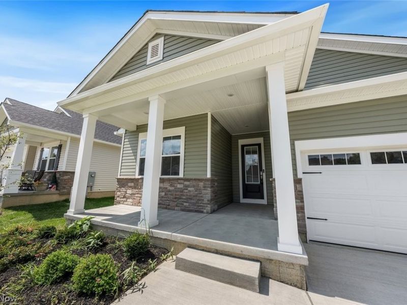 2440 Merriment Drive, Amherst, OH 44035 Photo 2