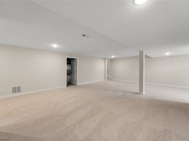 2440 Merriment Drive, Amherst, OH 44035 Photo 42