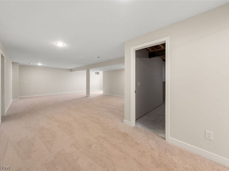 2440 Merriment Drive, Amherst, OH 44035 Photo 44