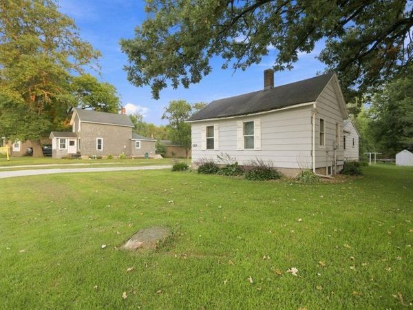417 7th Avenue SW, Waseca, MN 56093