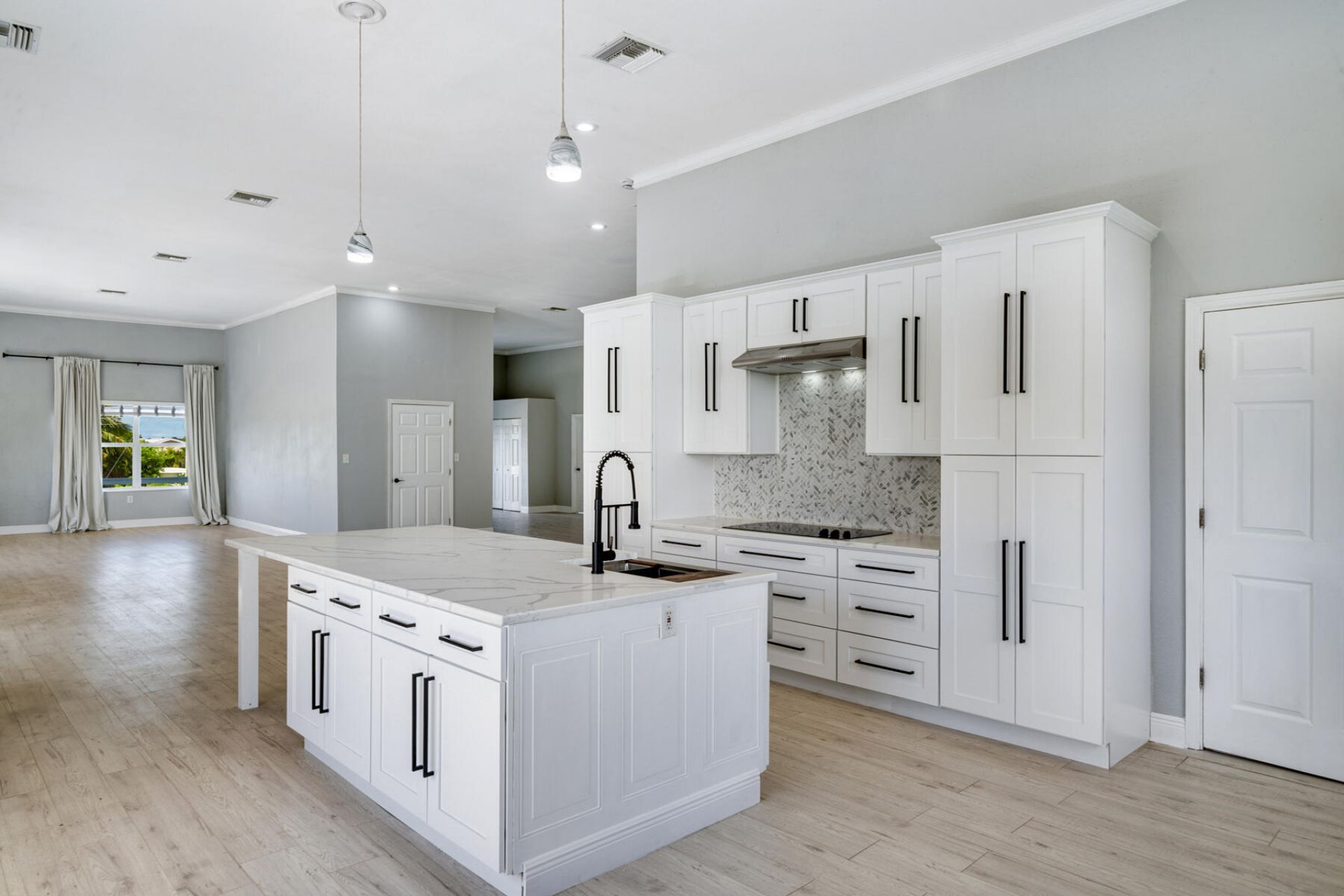 235 Tropical Avenue, Marathon, FL 33050 Photo