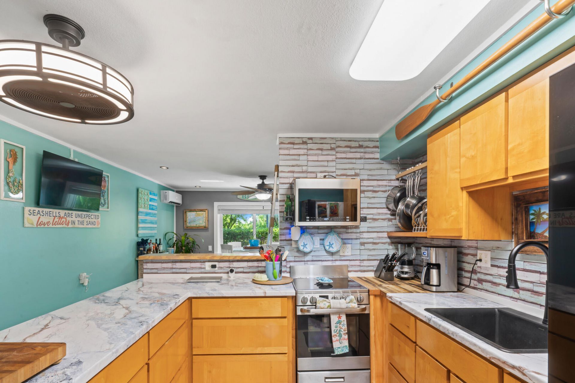 12 Bay Drive, Saddle Bunch, FL 33040 Photo