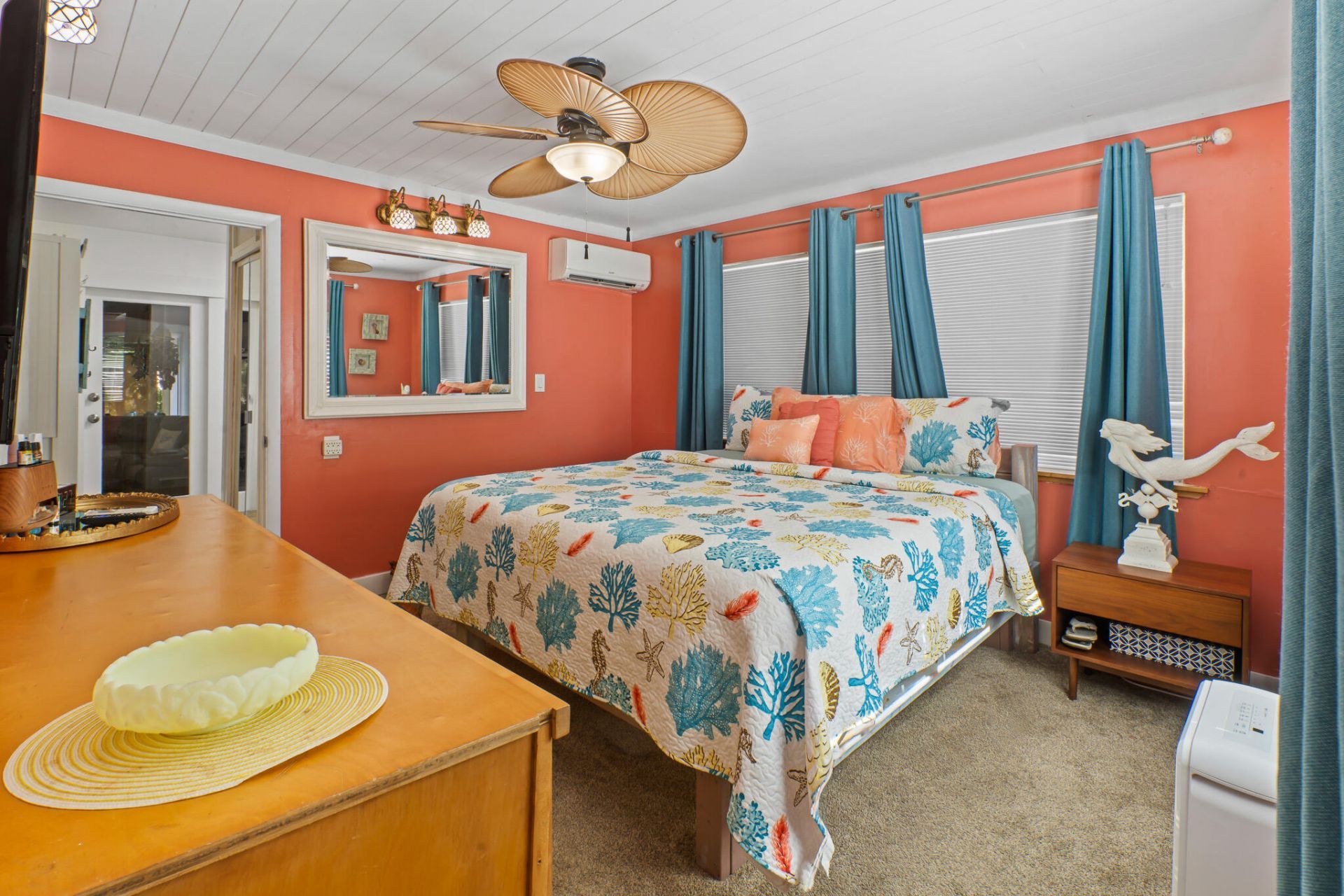 12 Bay Drive, Saddle Bunch, FL 33040 Photo