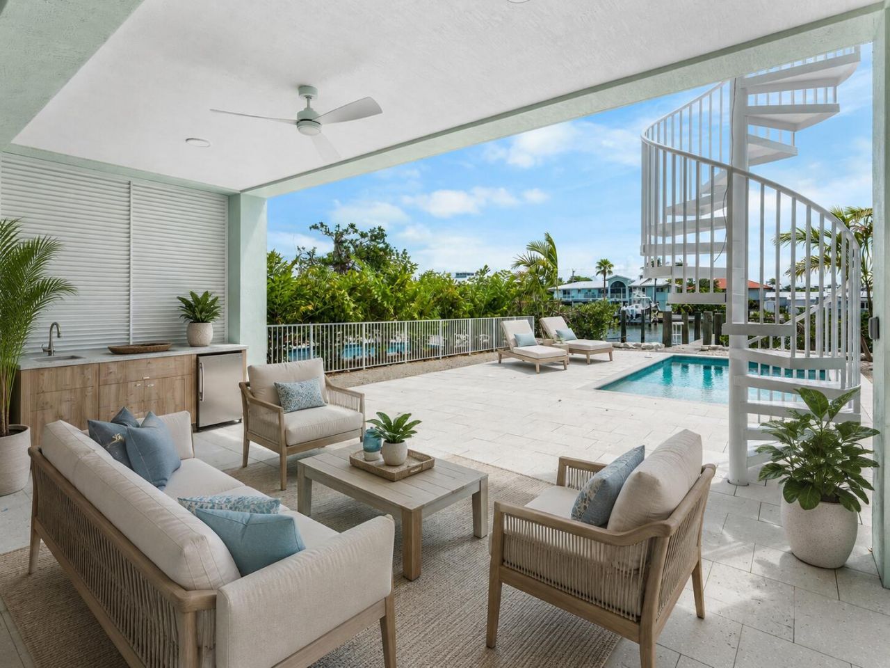 111 Avenue D, Unit 2, Marathon, FL 33050 Photo