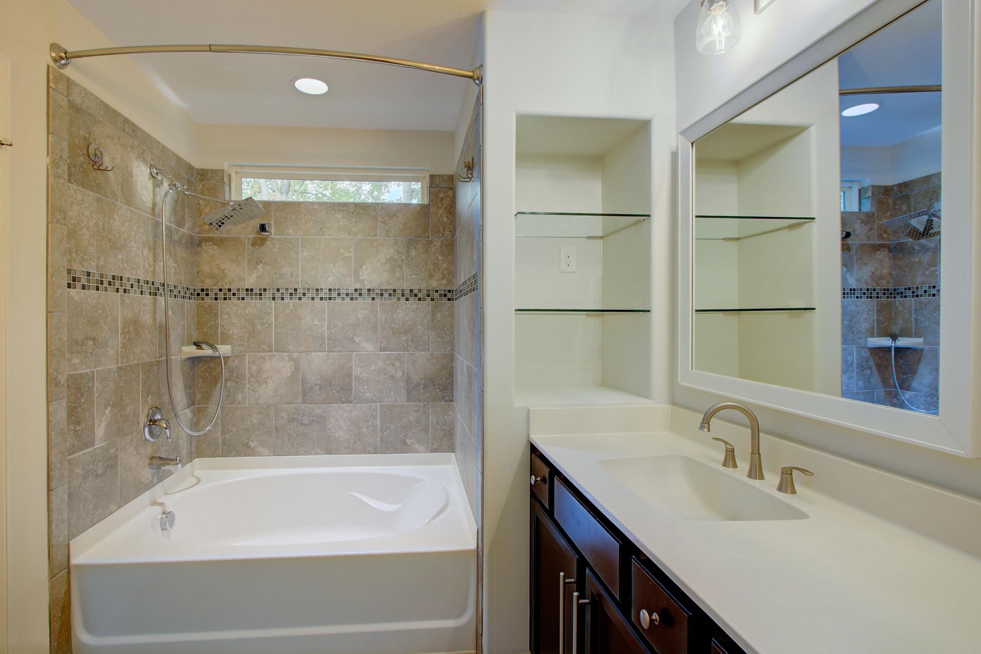 221 S Lamplighter Lane Photo 19