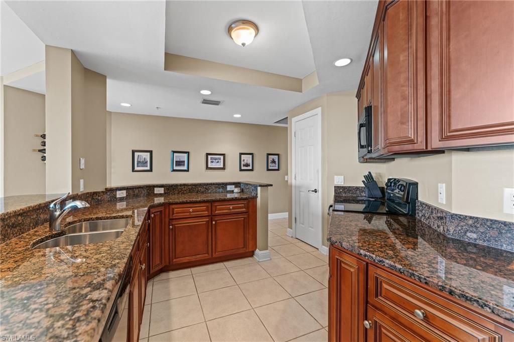 2743 1st St , Unit 1003, Fort Myers, FL 33916 Photo