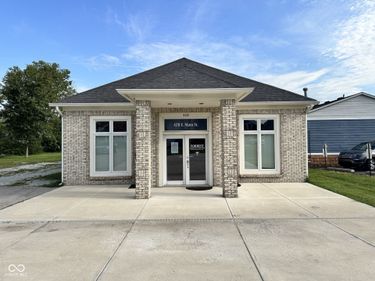 428 E Main Street , Brownsburg, IN 46112