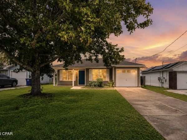 1815 Foster Avenue , Panama City, FL 32405