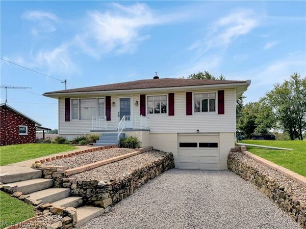 131 Beverly Lane, Wintersville, OH 43953