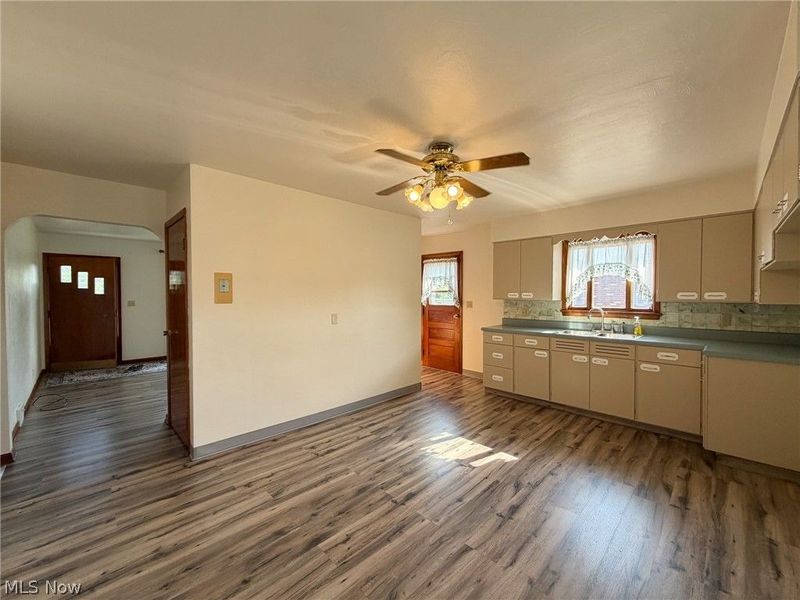 131 Beverly Lane, Wintersville, OH 43953 Photo 8