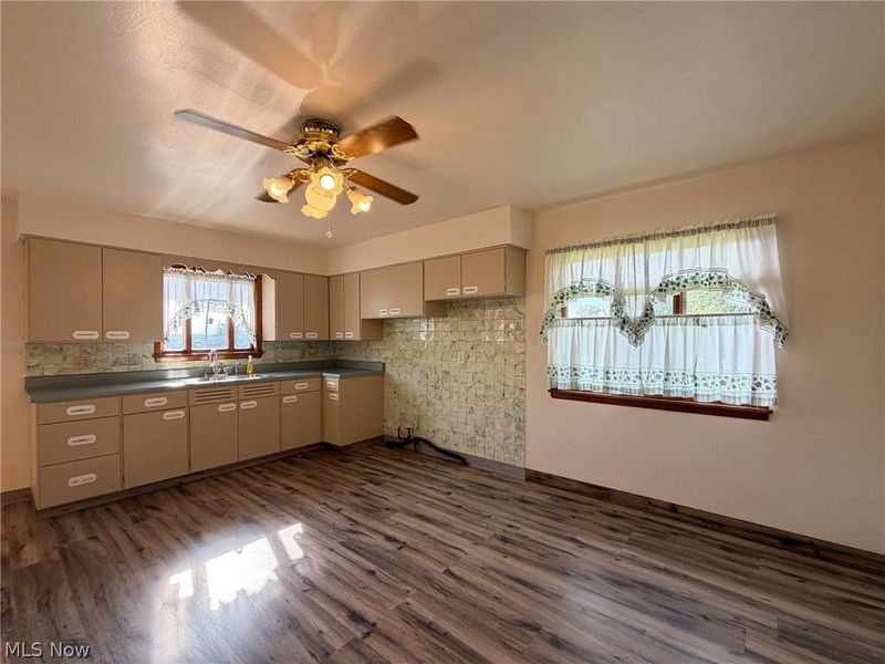 131 Beverly Lane, Wintersville, OH 43953 Photo 9