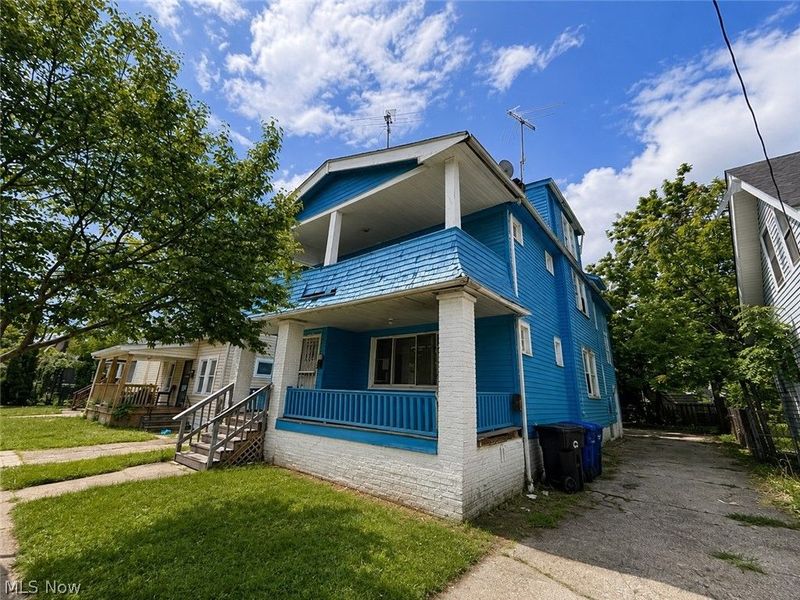3698 E 143rd Street, Cleveland, OH 44120 Photo 2