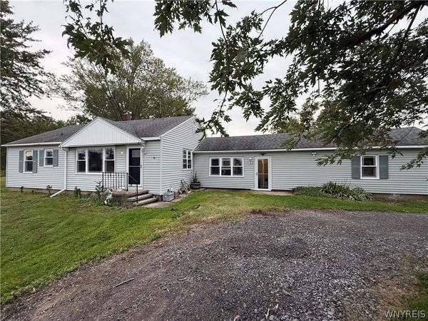 9187 Ellinwood Road, Corfu, NY 14036
