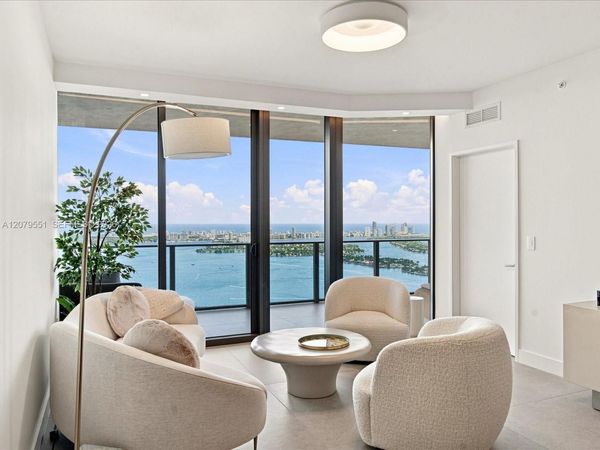 700 NE 24th St, Unit 5605, Miami, FL 33137
